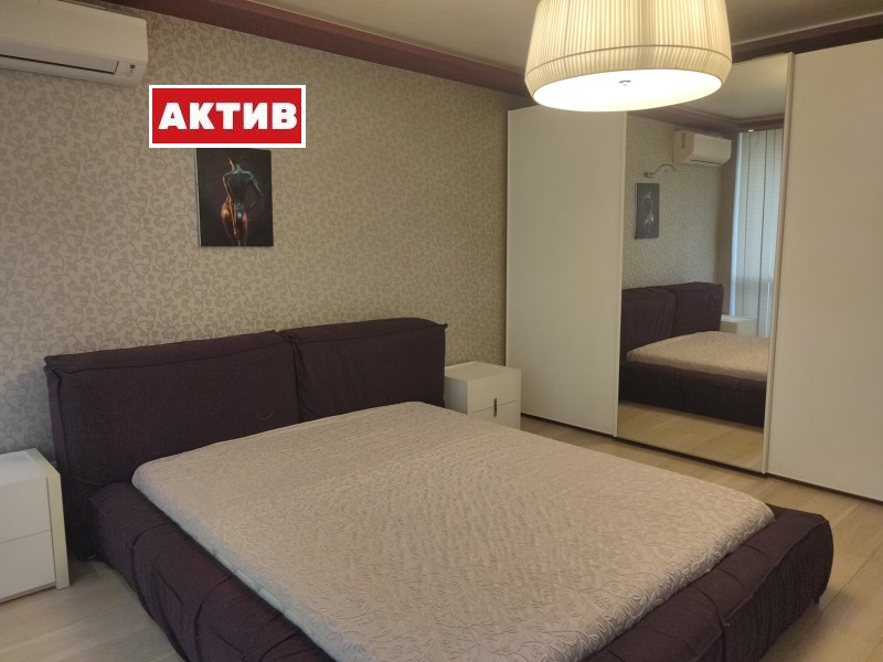 Продава  2-стаен град Търговище , Запад 1 , 75 кв.м | 22450768 - изображение [9]