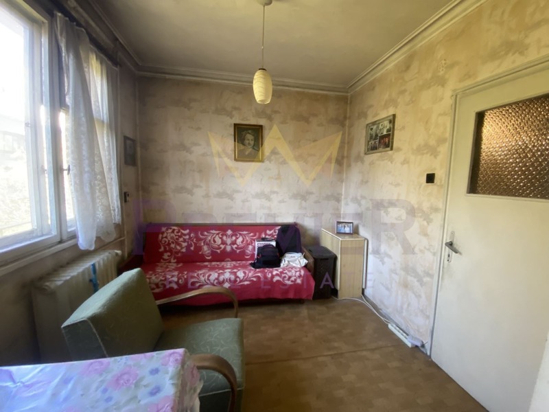 Продава 2-СТАЕН, гр. София, Център, снимка 3 - Апартаменти - 53008143