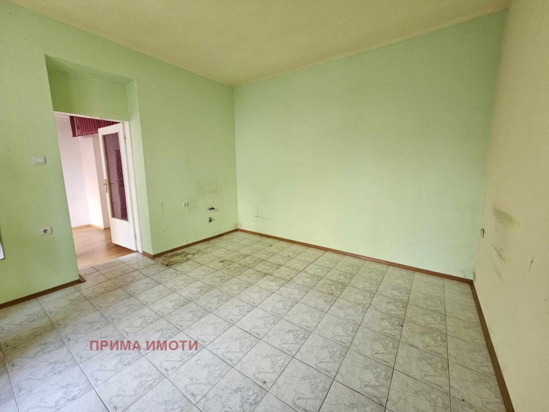 Продава  4-стаен град Варна , Център , 76 кв.м | 30728645 - изображение [8]