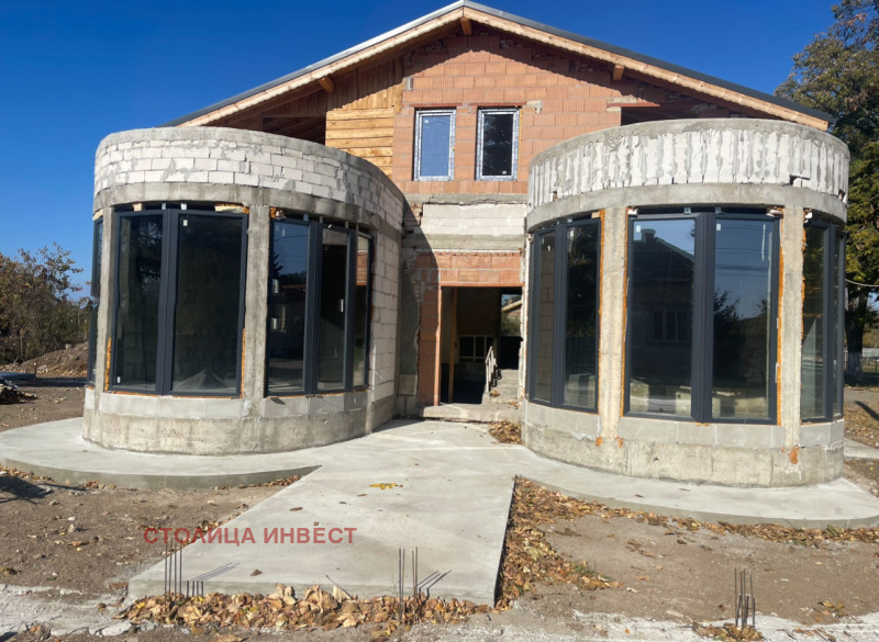 Продава КЪЩА, с. Сандрово, област Русе