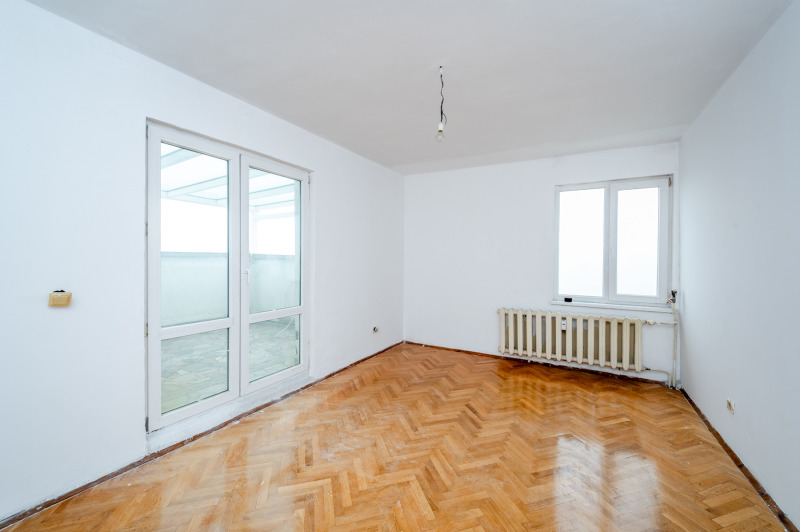 Продава МНОГОСТАЕН в град София, Младост 4 - 190 кв.м / 360 000 € » 704 098.80 лв., ЯВЛЕНА