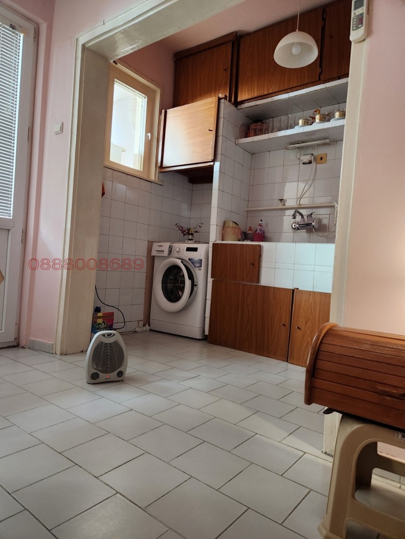 Продава  3-стаен град Хасково , Център , 100 кв.м | 65562101 - изображение [10]