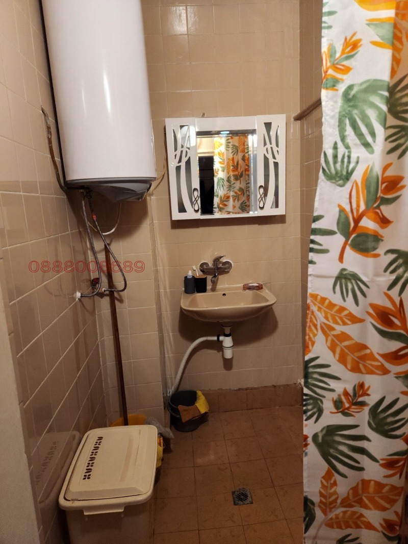 Продава  3-стаен град Хасково , Център , 100 кв.м | 65562101 - изображение [7]