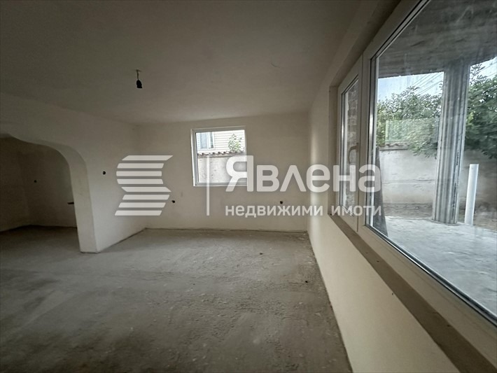 Продава КЪЩА, с. Катуница, област Пловдив, снимка 9 - Къщи - 47309274