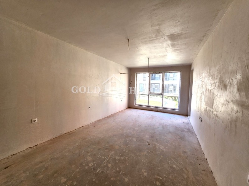 In vendita  2 camere da letto Plovdiv , Ostromila , 116 mq | 23535953