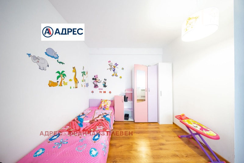 Продава МНОГОСТАЕН, гр. Ловеч, Младост, снимка 2 - Апартаменти - 53507485