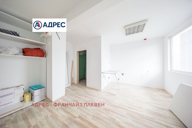 Продава МНОГОСТАЕН, гр. Ловеч, Младост, снимка 11 - Апартаменти - 53507485