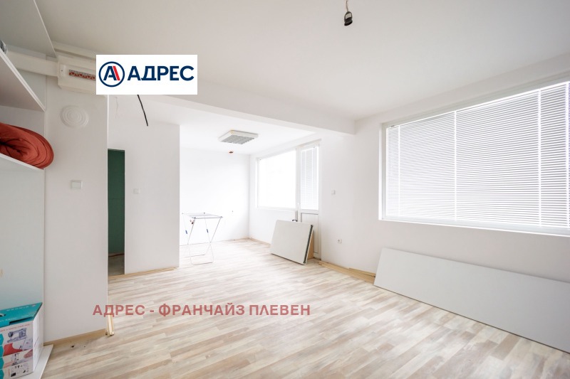 Продава МНОГОСТАЕН, гр. Ловеч, Младост, снимка 9 - Апартаменти - 53507485