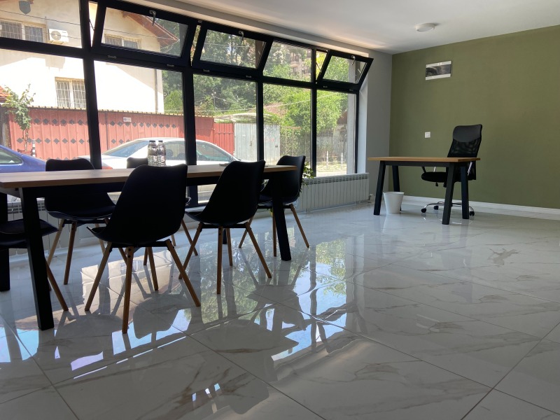 Na sprzedaż  Biuro Sofia , Centar , 88 mkw | 76465640