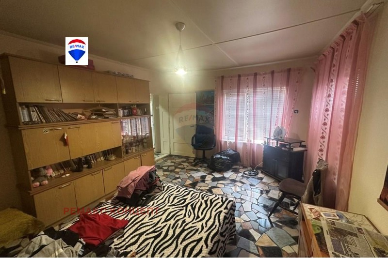 Продава  Къща област Шумен , с. Никола Козлево , 190 кв.м | 93699509 - изображение [6]