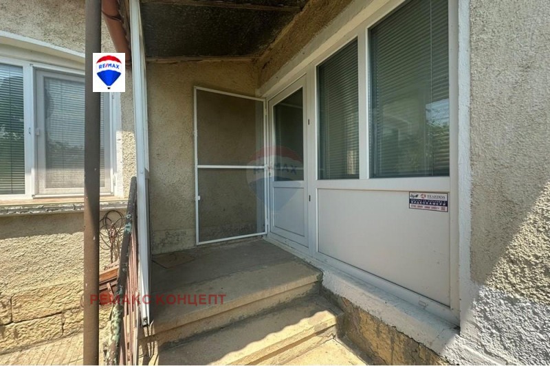 Продава  Къща област Шумен , с. Никола Козлево , 190 кв.м | 93699509 - изображение [3]