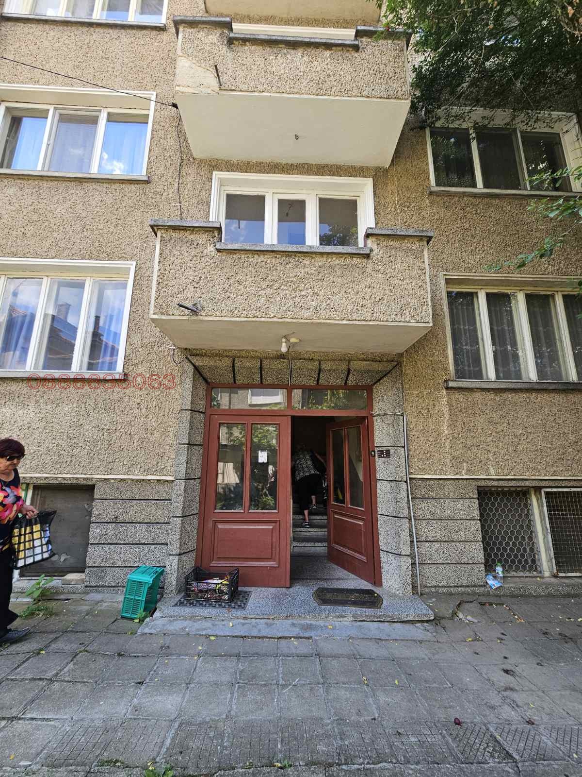 Продава МНОГОСТАЕН, гр. Севлиево, област Габрово