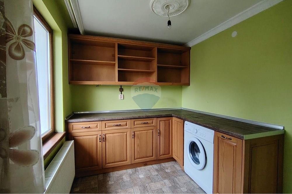 Продава КЪЩА, с. Мараш, област Шумен, снимка 4 - Къщи - 55750656
