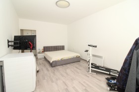 1 quarto Mladejki Halm, Plovdiv 4