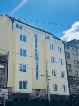 Продава  3-стаен, град София
