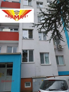 ������� 4-����� | Imot.bg � ����� ������ 12