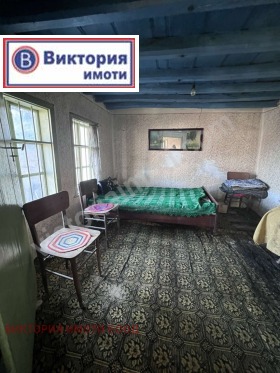 Продажба на имоти в с. Самоводене, област Велико Търново — страница 2 - изображение 2 