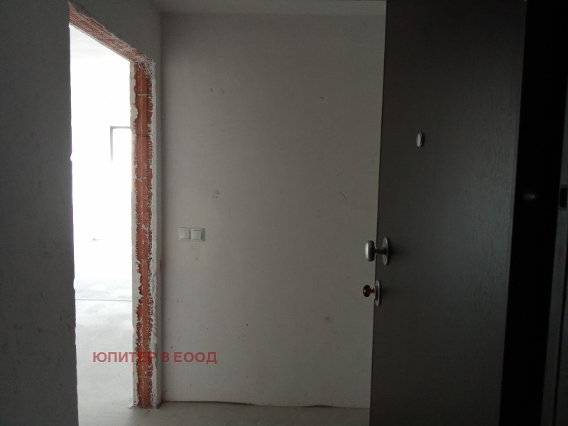 Na prodej  2 ložnice Sofia , Centar , 93 m2 | 96347478 - obraz [3]