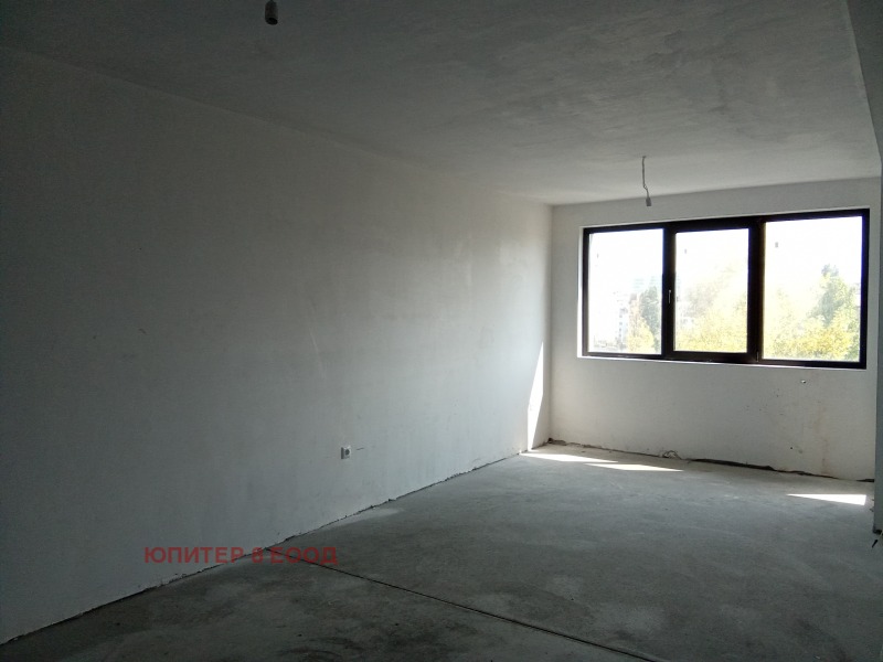 De vânzare  2 dormitoare Sofia , Țentâr , 93 mp | 96347478 - imagine [4]