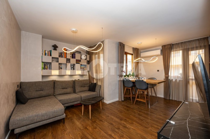 Продава 3-СТАЕН, гр. Пловдив, Кършияка, снимка 4 - Апартаменти - 52985353