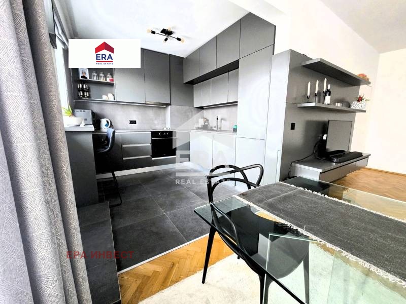 Продава 3-СТАЕН, гр. София, Гео Милев, снимка 2 - Апартаменти - 53343066