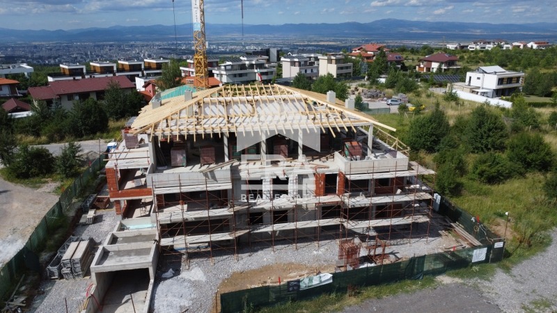 Продава 4-СТАЕН, гр. София, с. Бистрица, снимка 2 - Апартаменти - 56127607