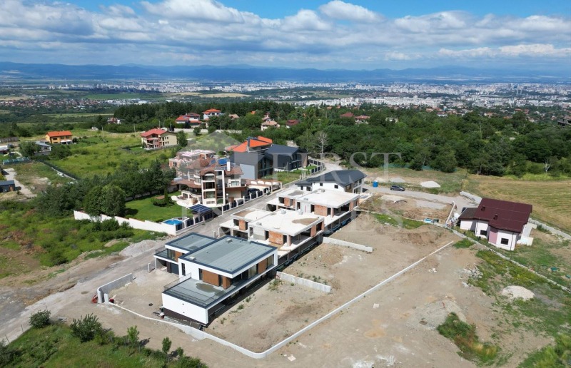 Продава КЪЩА, гр. София, Горна баня, снимка 5 - Къщи - 46524202