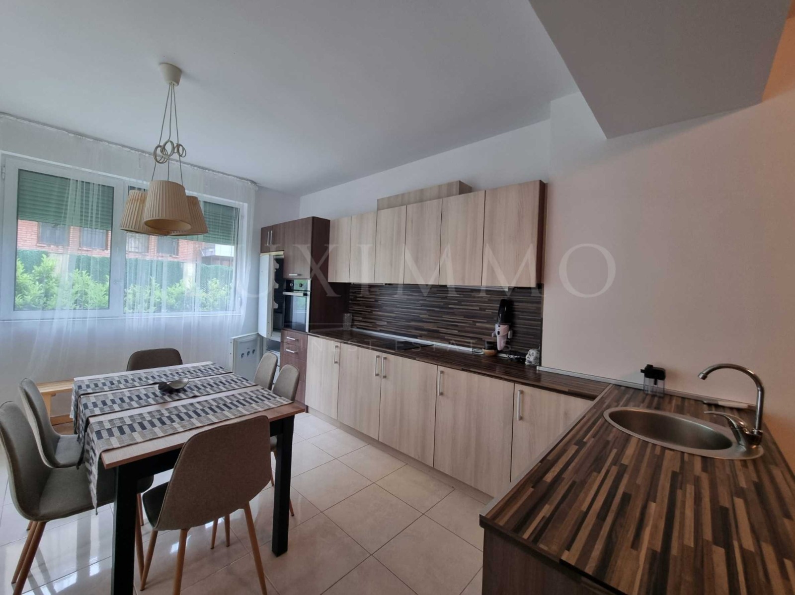 Продава 4-СТАЕН, гр. София, Изток, снимка 4 - Апартаменти - 53719446