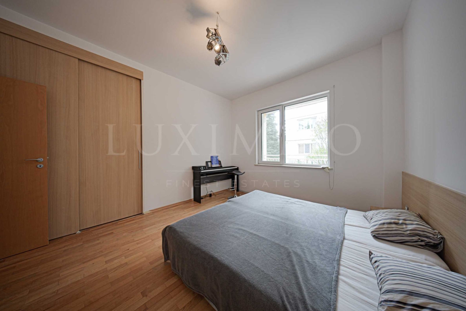 Продава 4-СТАЕН, гр. София, Изток, снимка 9 - Апартаменти - 53719446