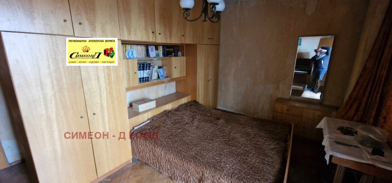 In vendita  2 camere da letto Kiustendil , Tsentar , 140 mq | 73517116 - Immagine [6]