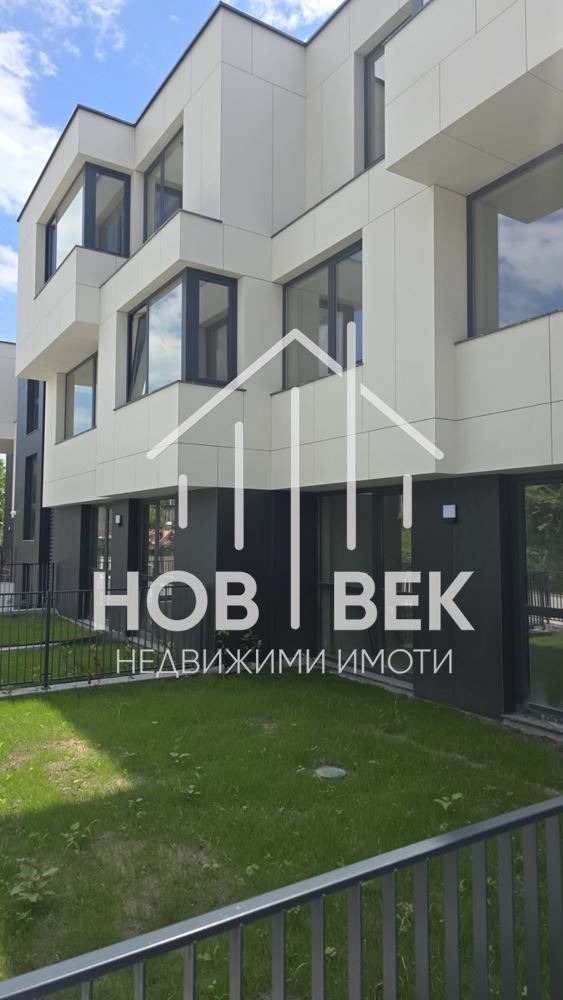 Продава 3-СТАЕН, гр. Варна, Бриз, снимка 12 - Апартаменти - 48111914