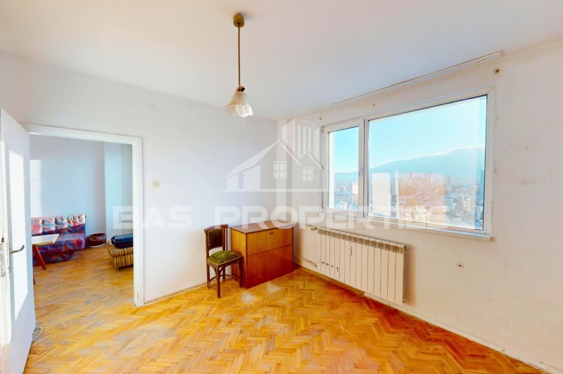 Продава 3-СТАЕН, гр. София, Гео Милев, снимка 3 - Апартаменти - 52072345