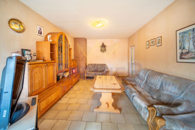 Продава 4-СТАЕН, гр. Варна, Център, снимка 2 - Апартаменти - 53004021