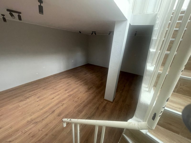 Продава  Ателие, таван град Русе , Център , 80 кв.м | 83997019 - изображение [3]