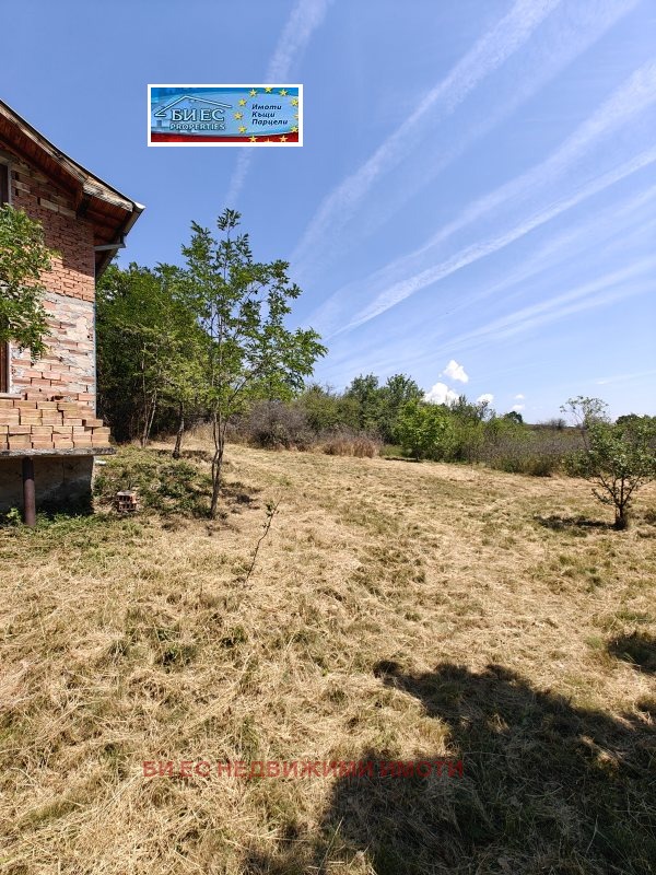 Продава КЪЩА, с. Лобош, област Перник, снимка 4 - Къщи - 54876270