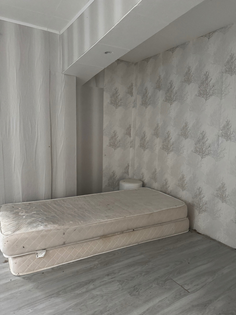 Продава ВИЛА, с. Приселци, област Варна, снимка 6 - Вили - 52606600