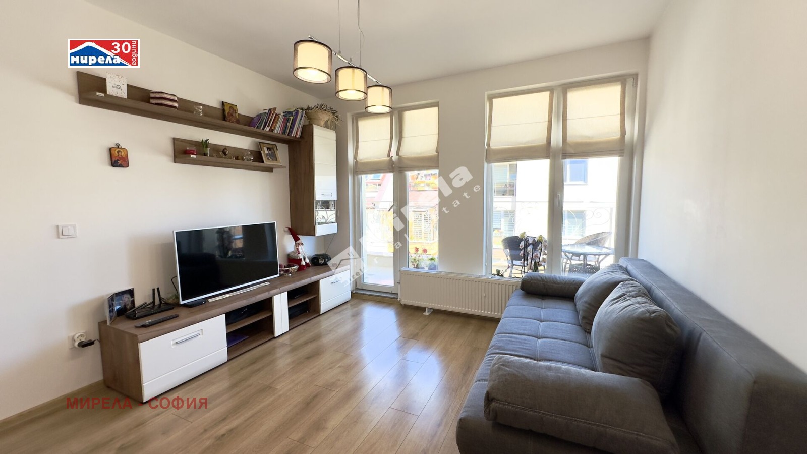 Продава 2-СТАЕН, гр. София, Център, снимка 2 - Апартаменти - 50432148