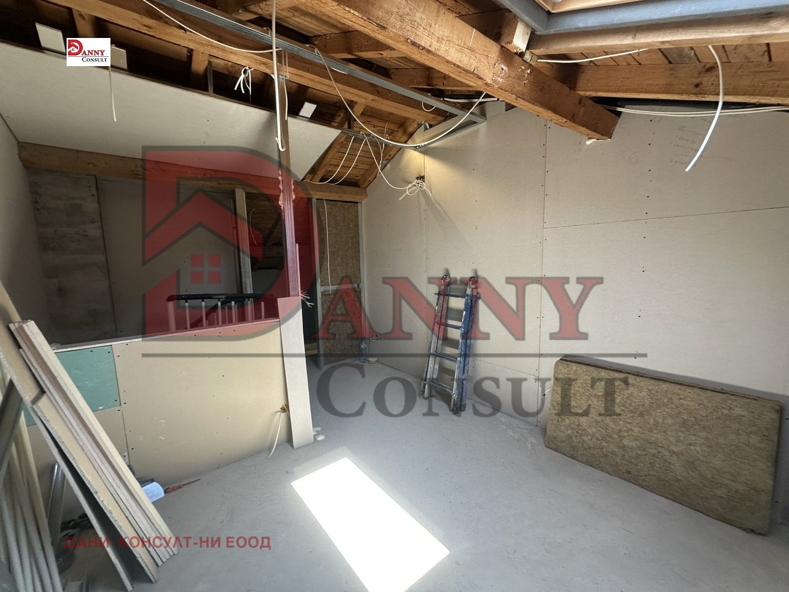Продава 2-СТАЕН, гр. Велико Търново, Колю Фичето, снимка 5 - Апартаменти - 51202289