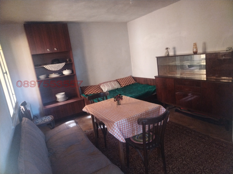 Продава КЪЩА, гр. Разград, Абитрус, снимка 8 - Къщи - 52783760