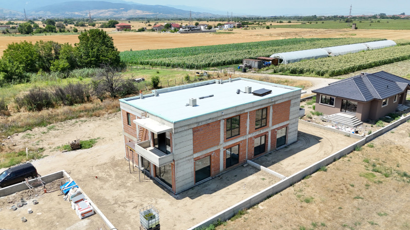 Zu verkaufen  Haus Plowdiw , Komatewsko schose , 225 qm | 91338415 - Bild [2]