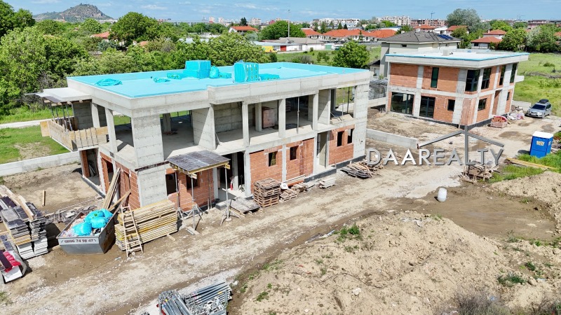 À venda  Casa Plovdiv , Komatevsko chose , 225 m² | 91338415 - imagem [5]