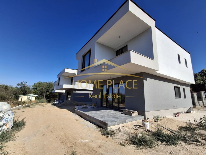 À vendre  Maison Varna , m-t Borovets - yug , 170 m² | 91816700