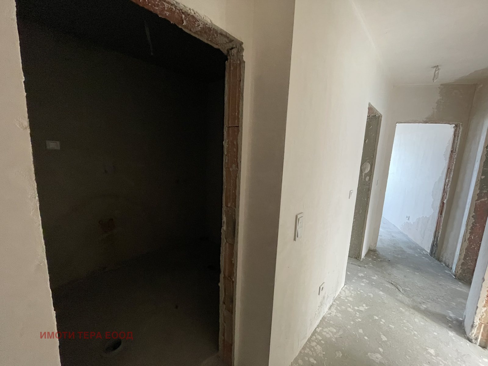 Продава 3-СТАЕН, гр. Варна, Аспарухово, снимка 2 - Апартаменти - 52523450