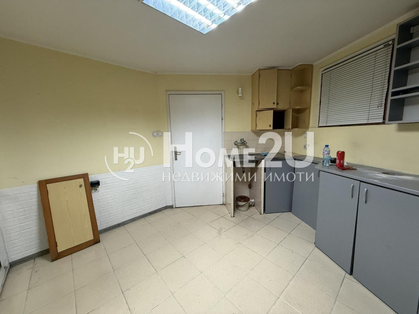 Продава ОФИС, гр. Варна, Лятно кино Тракия, снимка 2 - Офиси - 55134014