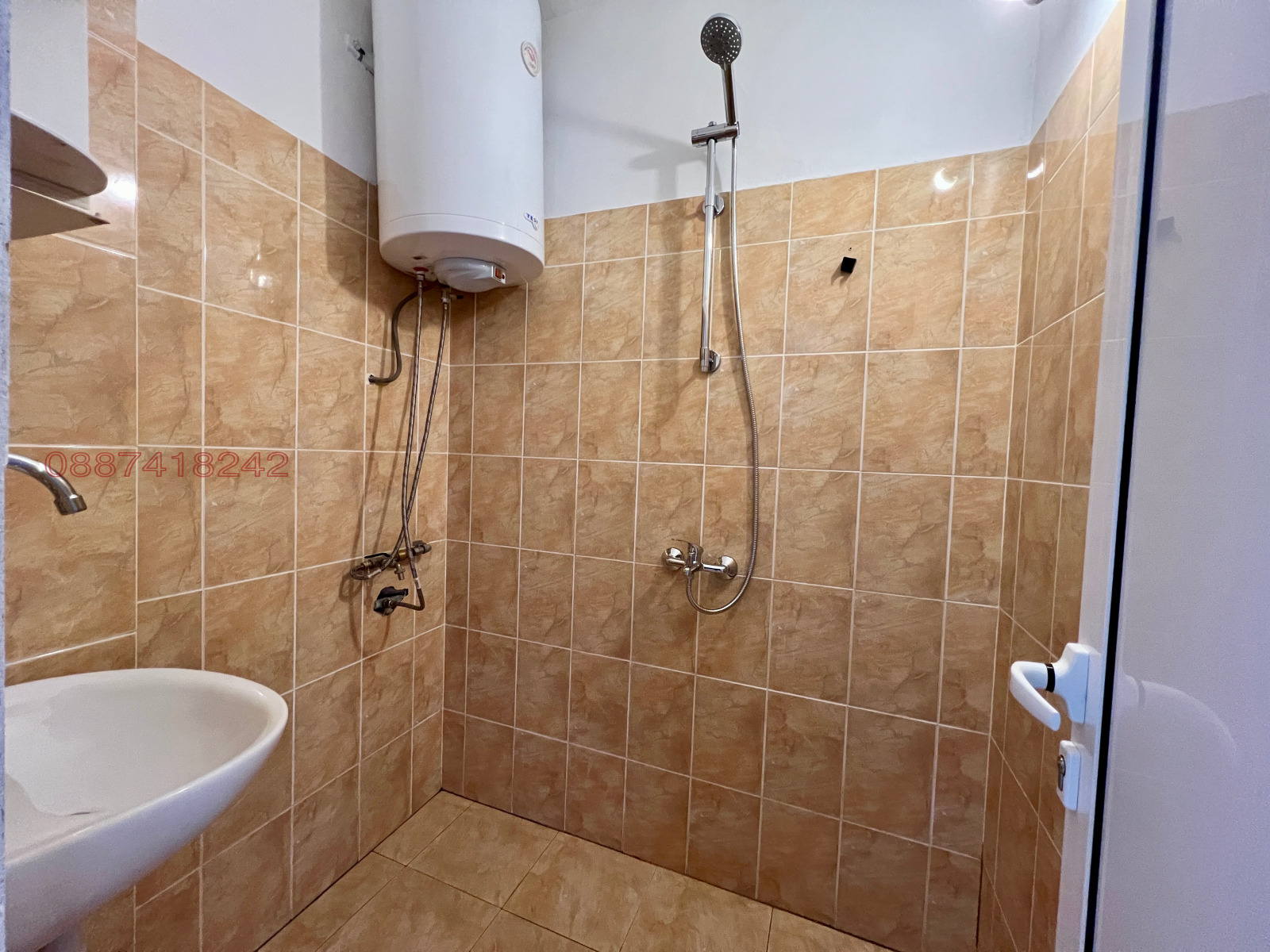 Продава ЕТАЖ ОТ КЪЩА, гр. София, гр. Банкя, снимка 16 - Етаж от къща - 53690448