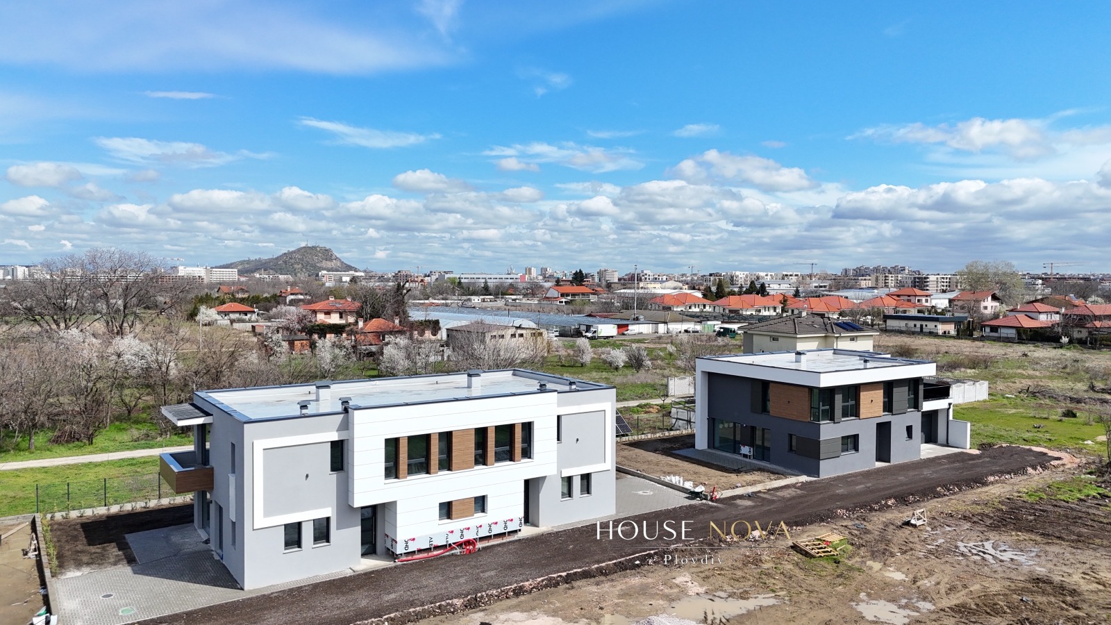 Продава КЪЩА, гр. Пловдив, Коматевско шосе, снимка 9 - Къщи - 49384624