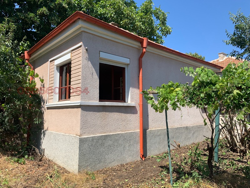 Продава КЪЩА в област Бургас, гр. Каблешково - 129 кв.м / 90 000 € » 176 024.70 лв.