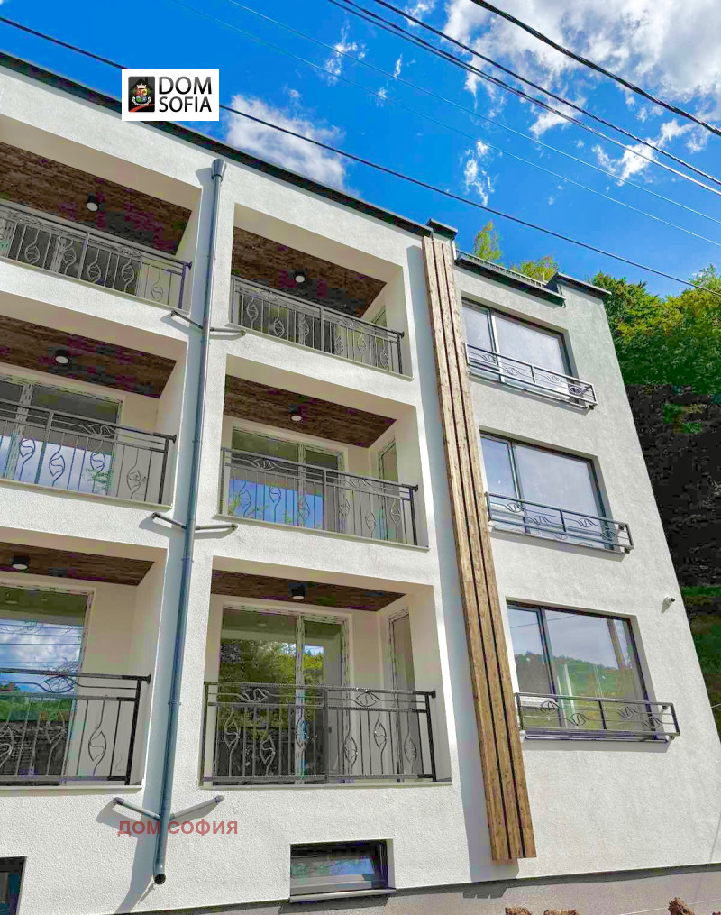 Продава  2-стаен, град София, Бъкстон •  110 000 EUR • ID 42581635 — holmes.bg - [1] 