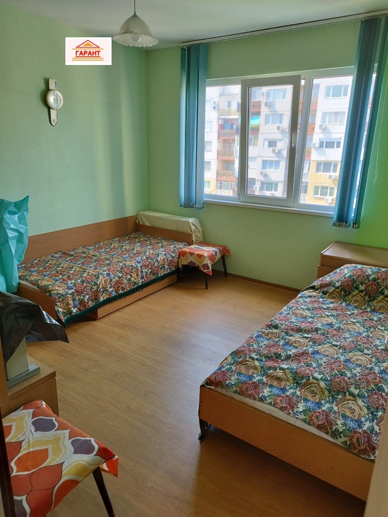 Te koop  2 slaapkamers Pleven , Druzjba 4 , 85 m² | 51371619 - afbeelding [8]