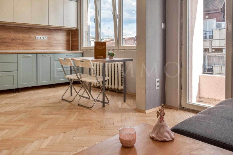 Продава 3-СТАЕН, гр. София, Център, снимка 5 - Апартаменти - 50989799